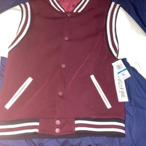 It is new good for wearing on dates